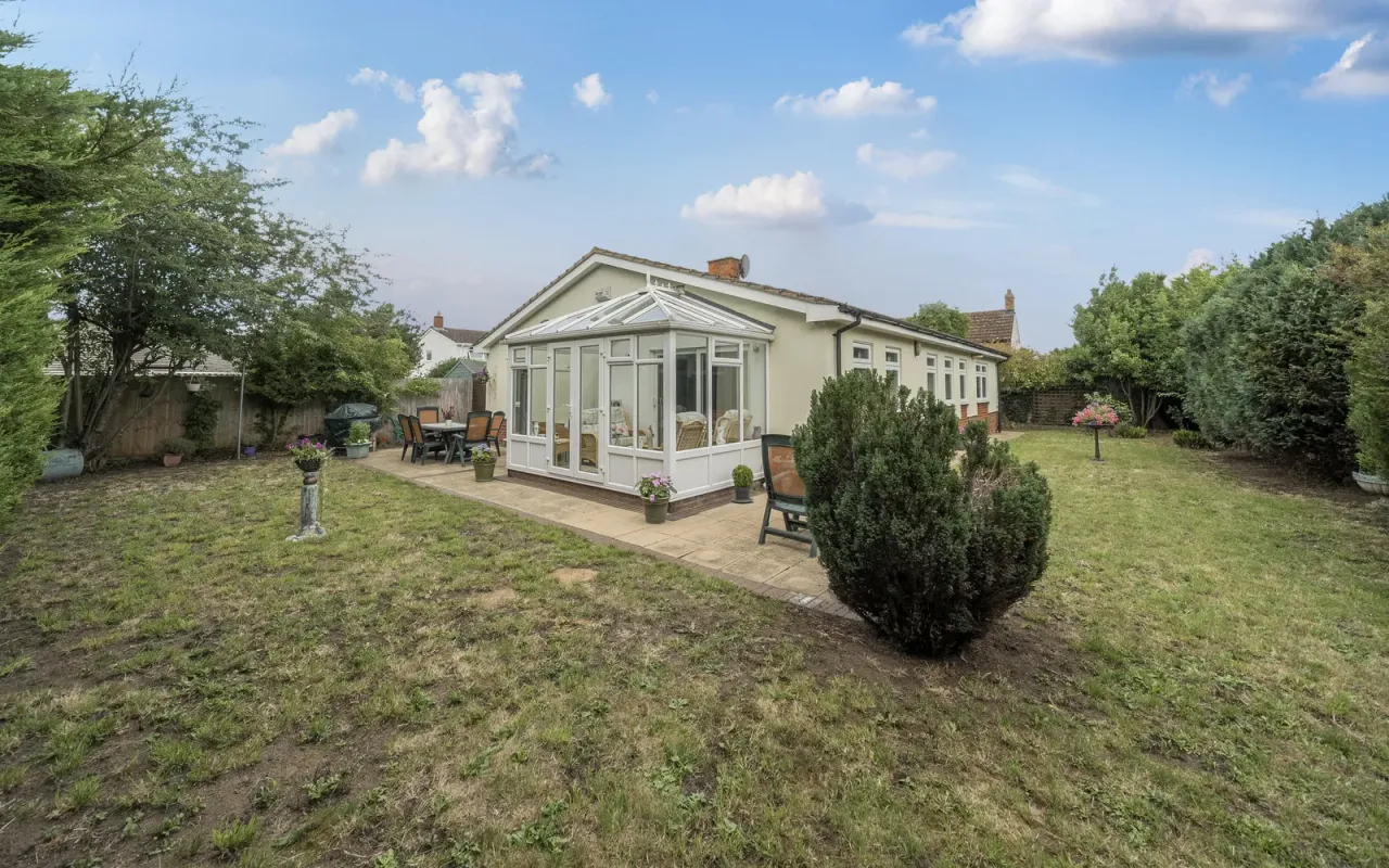 3 bed house for sale — Silver Street, Great Barford