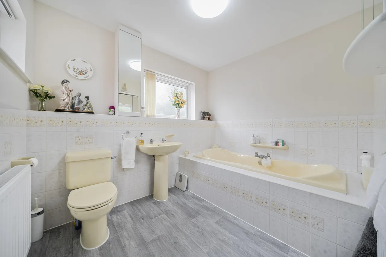 Silver Street, Great Barford, photo 19