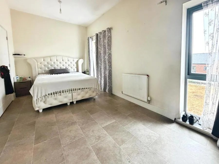 Churchill Road, Uxbridge, UB10, photo 8