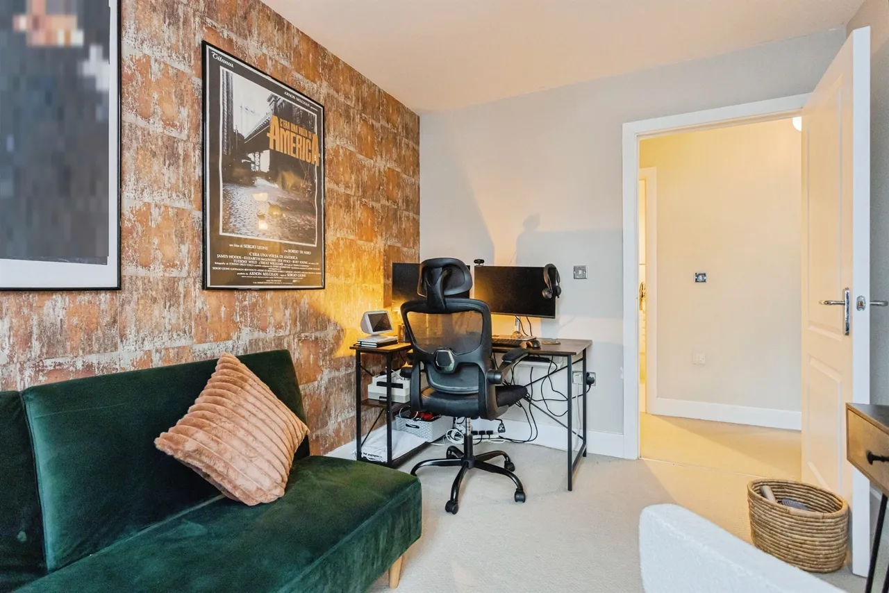 Updown Hill, Haywards Heath, RH16, photo 12
