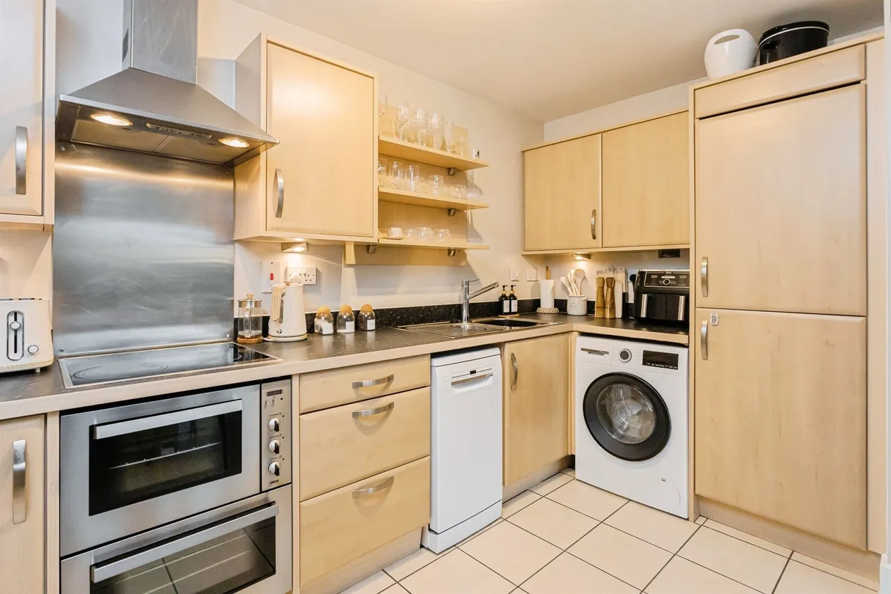 Updown Hill, Haywards Heath, RH16, photo 15