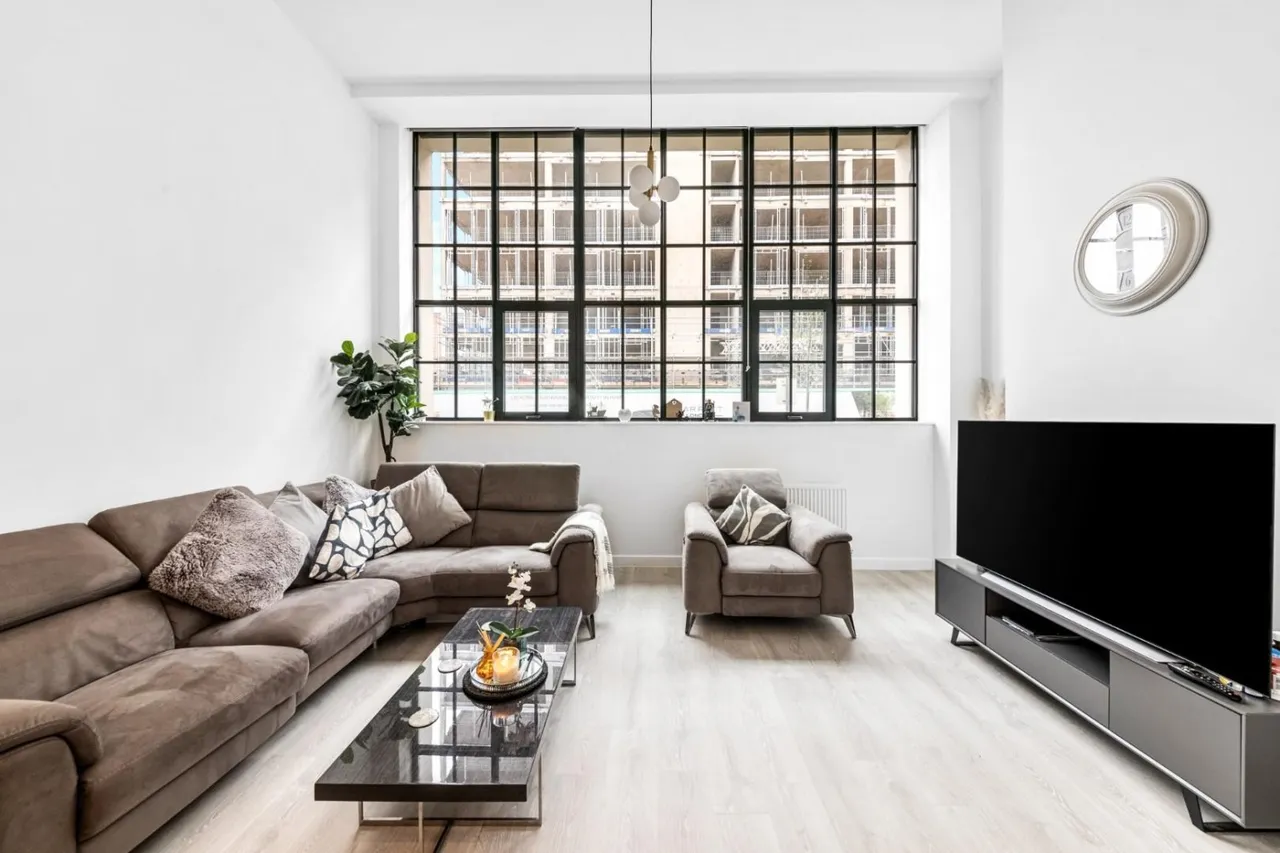 1 bed flat for sale — Truscon House, Carnation Gardens, Hayes