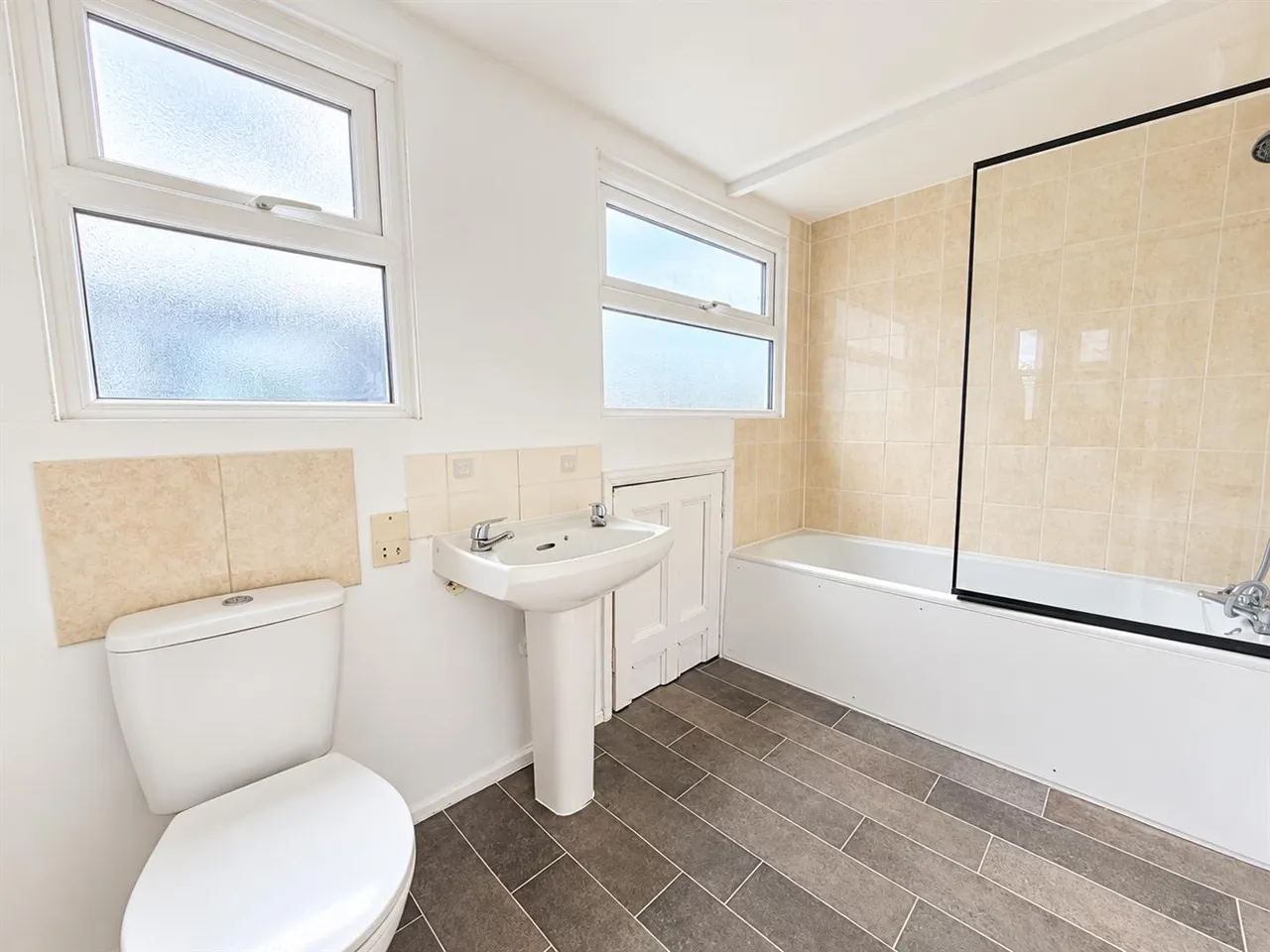 Seaside, Eastbourne, BN22 7QW, photo 5