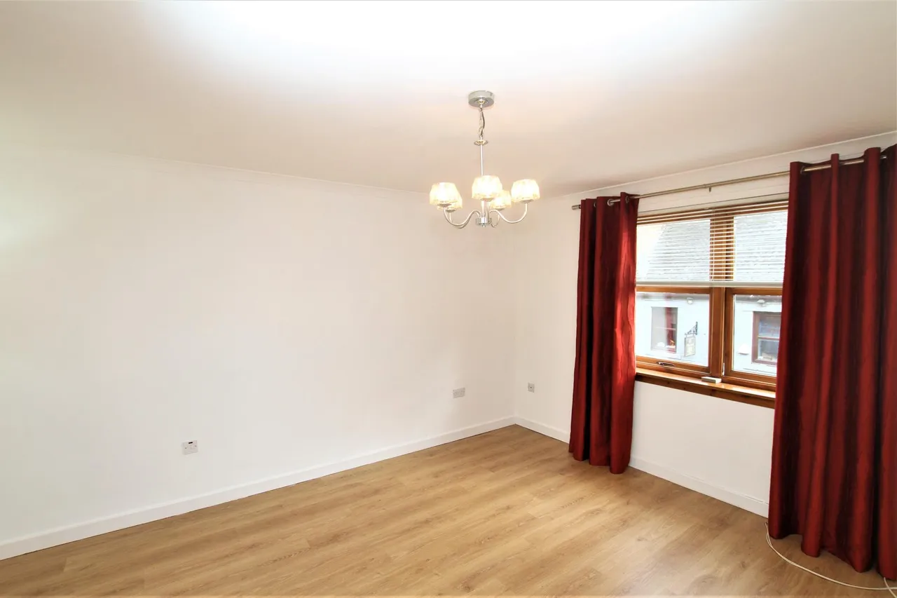 Candleriggs Court, Alloa, FK10, photo 3
