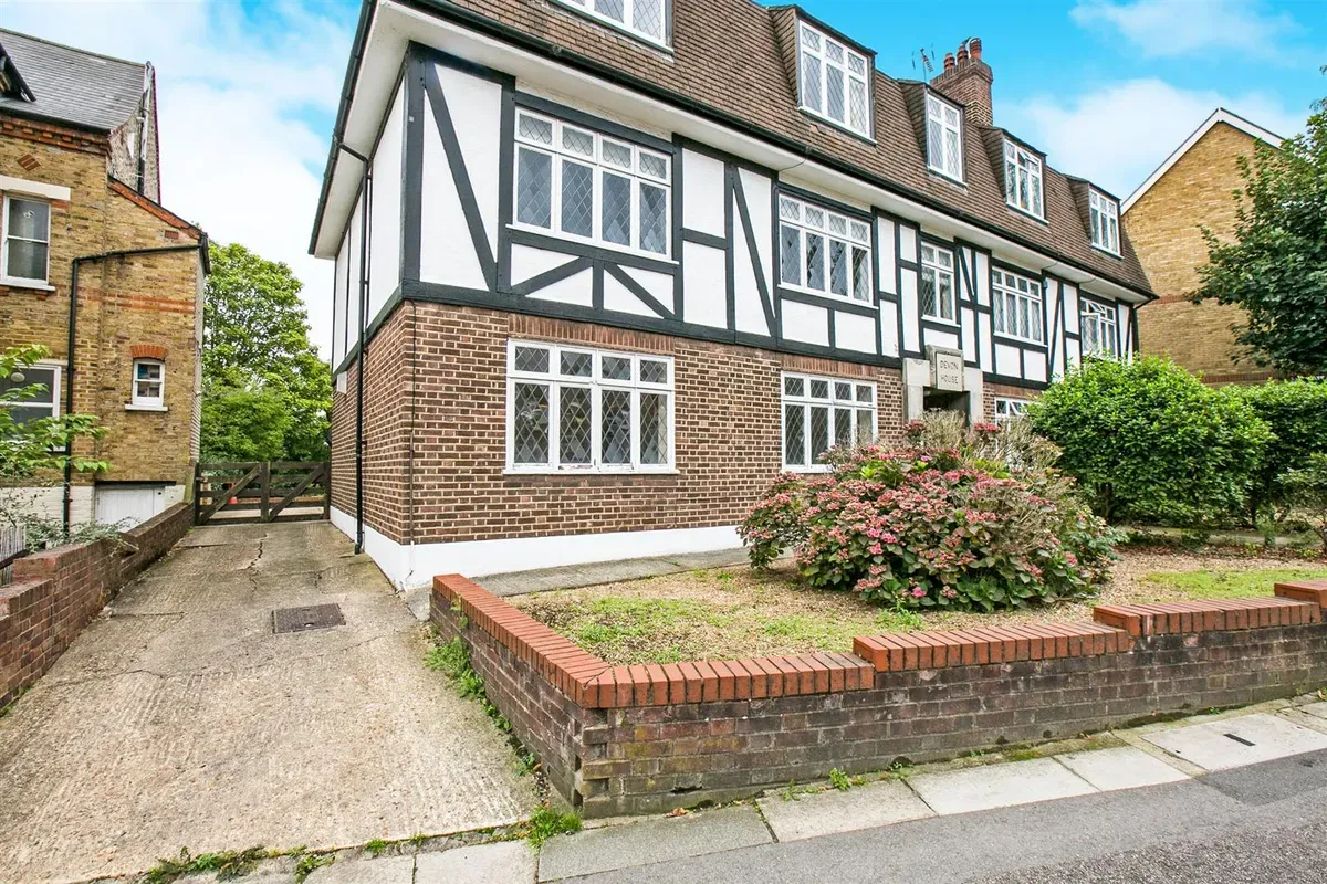 176 Devonshire Road, London, photo 11