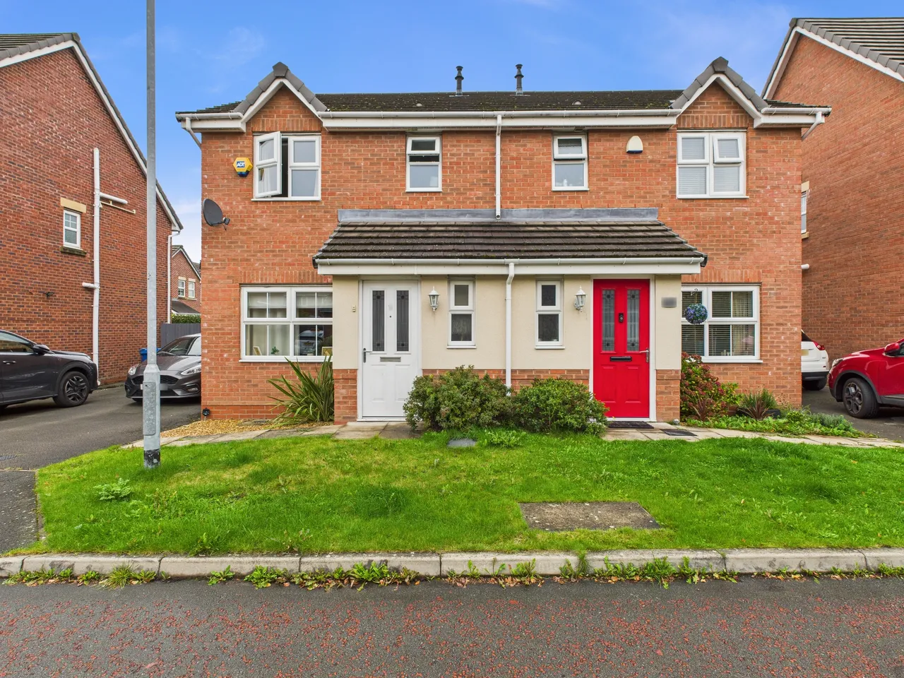 3 bed house for sale — Longleat Close, Warrington, WA5