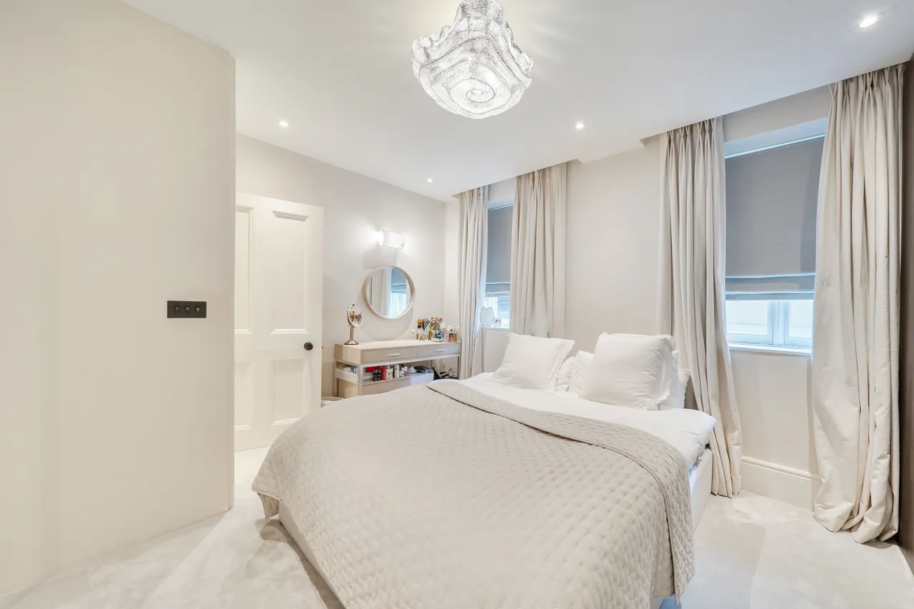 2 Abingdon Court, Abingdon Villas, London, photo 6