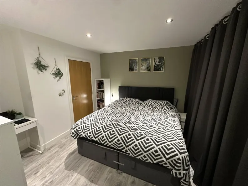 East Drive, Beaufort Park, NW9, photo 5