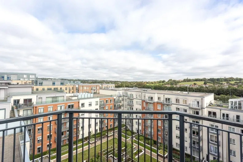 East Drive, Beaufort Park, NW9, photo 11