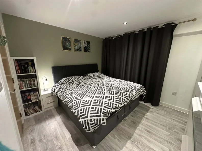 East Drive, Beaufort Park, NW9, photo 7