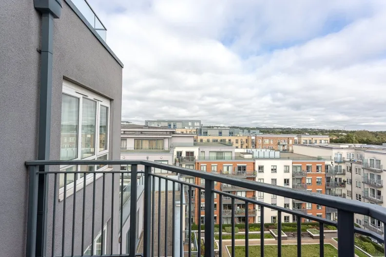 East Drive, Beaufort Park, NW9, photo 14