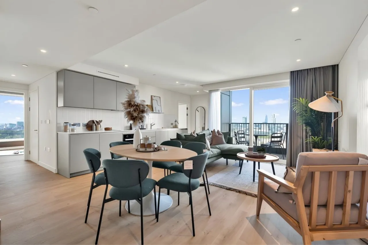 3 bed flat to rent, Walworth Road, London, SE1