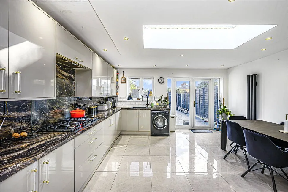 Longbridge Road, Dagenham, RM8, photo 11