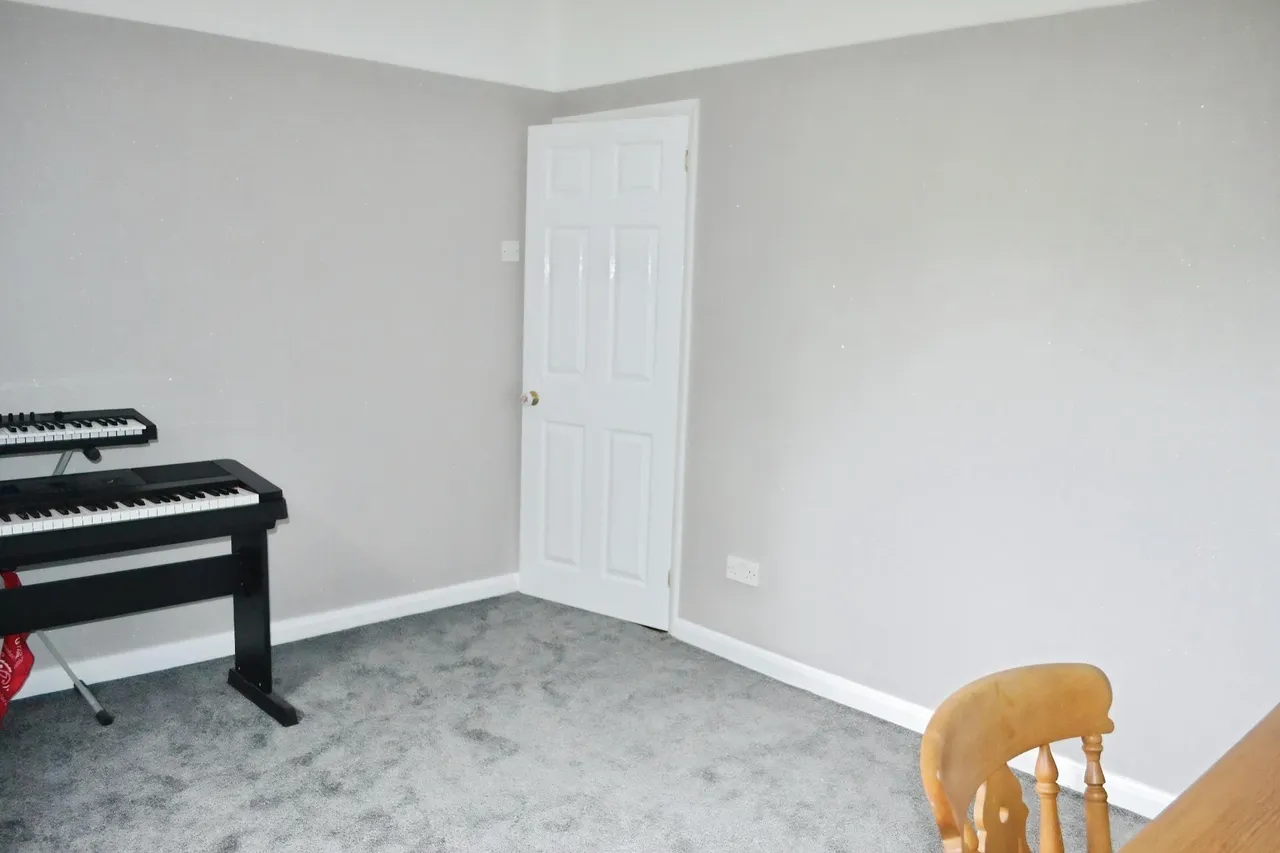 Springfield Road, Swadlincote, DE11, photo 14