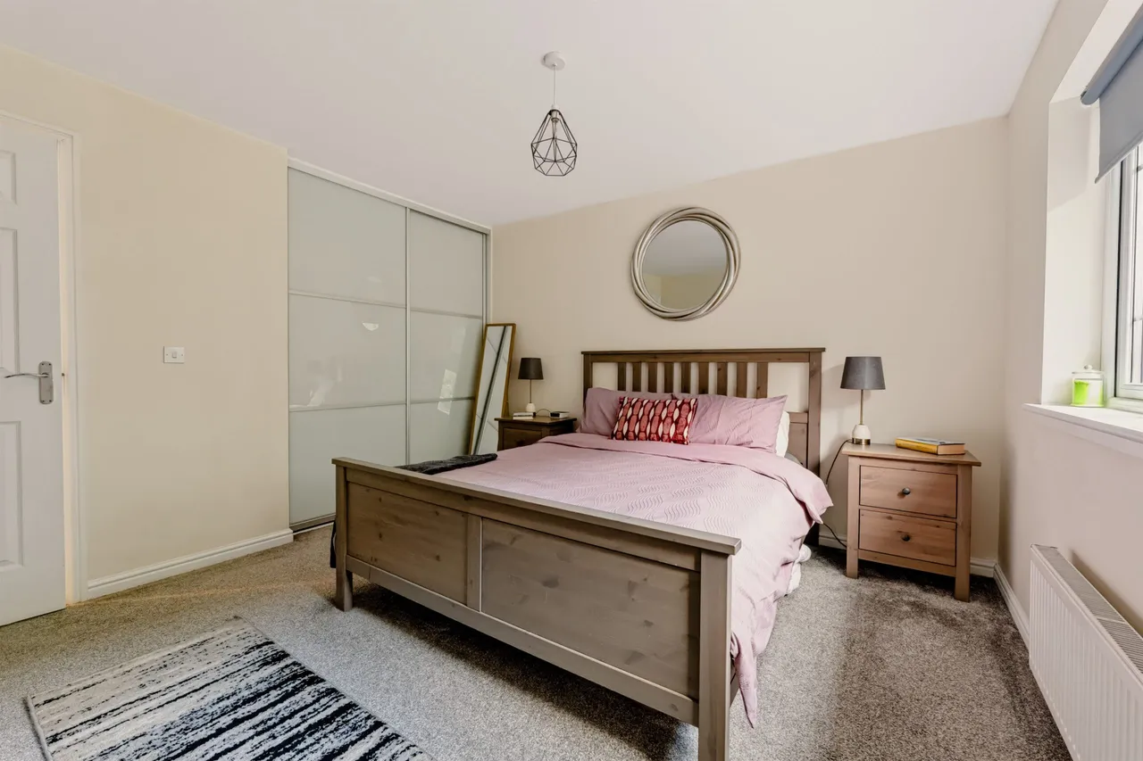 Thistle Avenue, Newton Mearns, photo 16