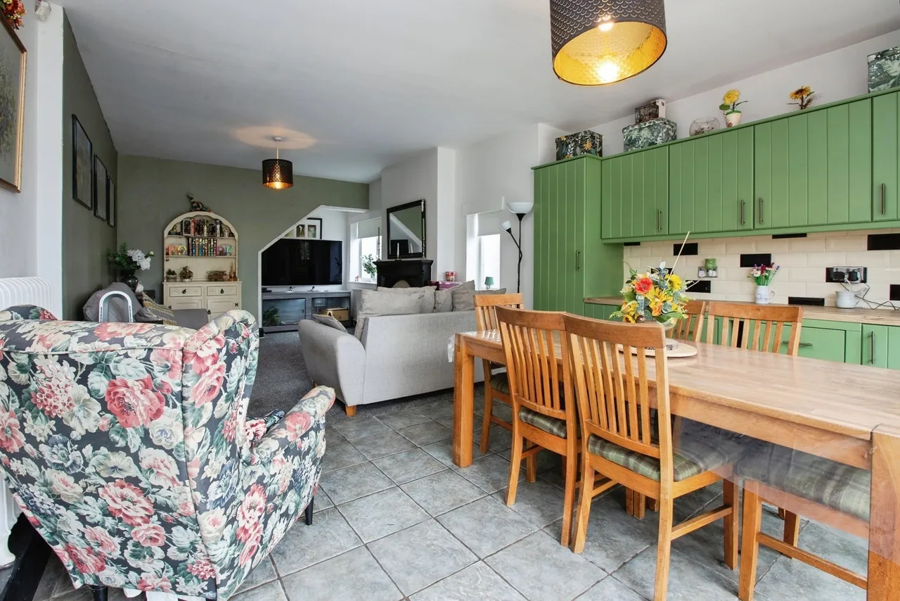 Dalestorth Road, Sutton-in-Ashfield, Nottinghamshire, NG17, photo 7