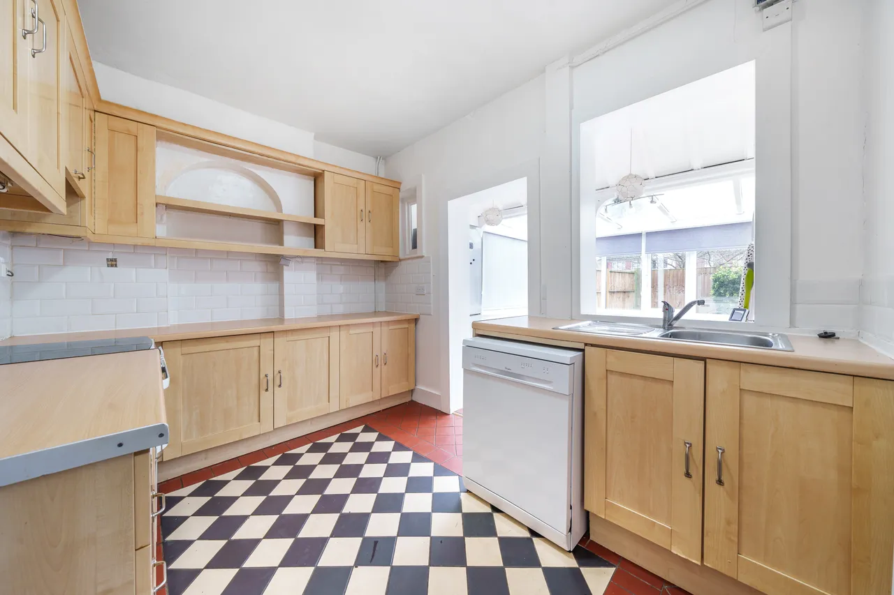 Courthouse Road, Maidenhead, SL6, photo 4