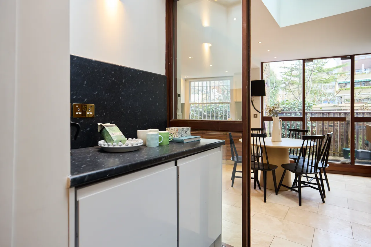 Albion Street, W2, photo 4