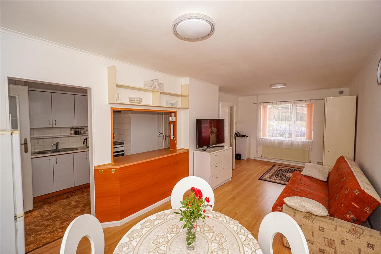 Jameson Crescent, St. Leonards-On-Sea, photo 20