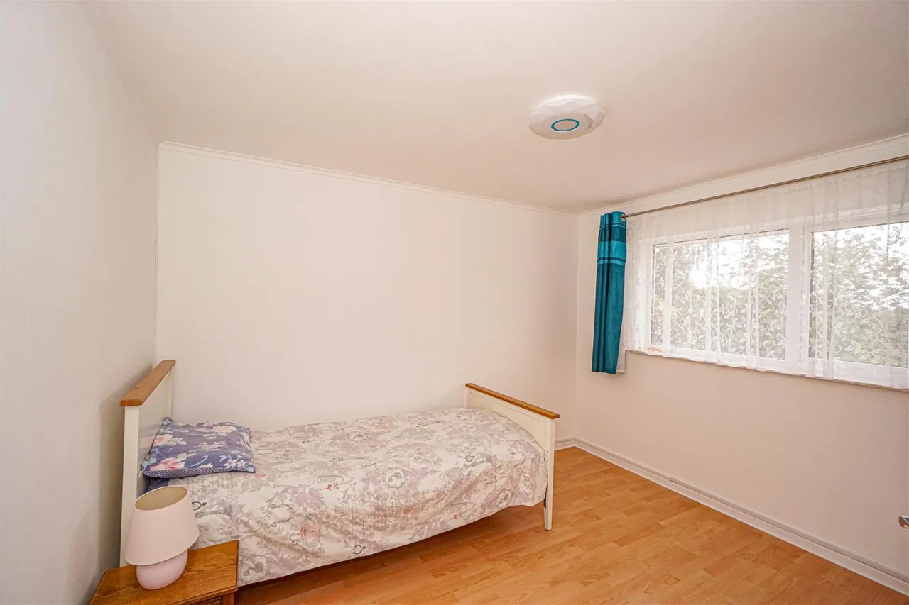 Jameson Crescent, St. Leonards-On-Sea, photo 10