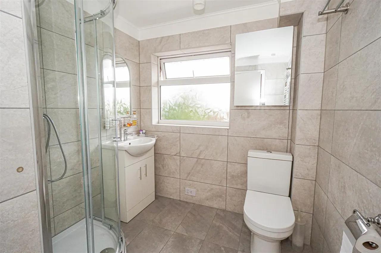 Jameson Crescent, St. Leonards-On-Sea, photo 13