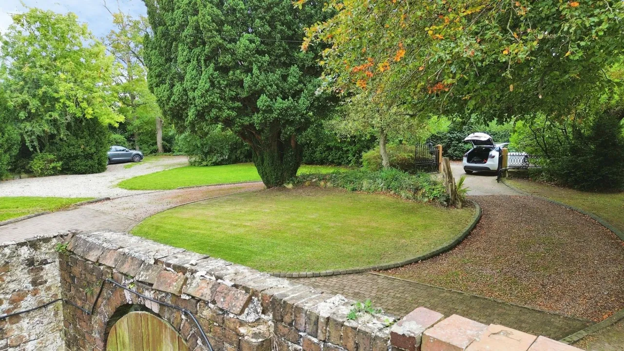 Woodlands Lane, Horsehay, TF4, photo 2