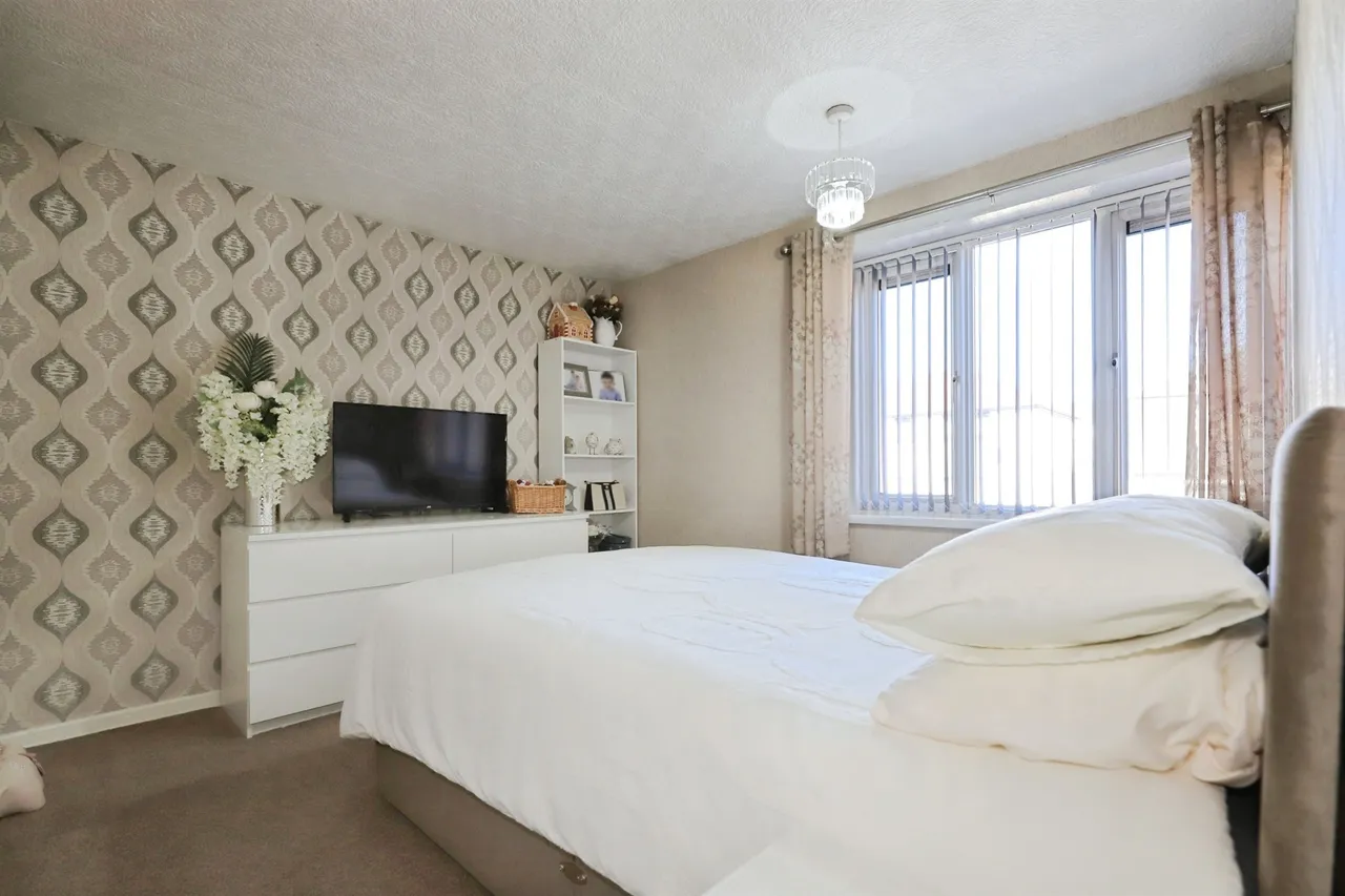 Mervyn Road, Bilston, WV14, photo 14