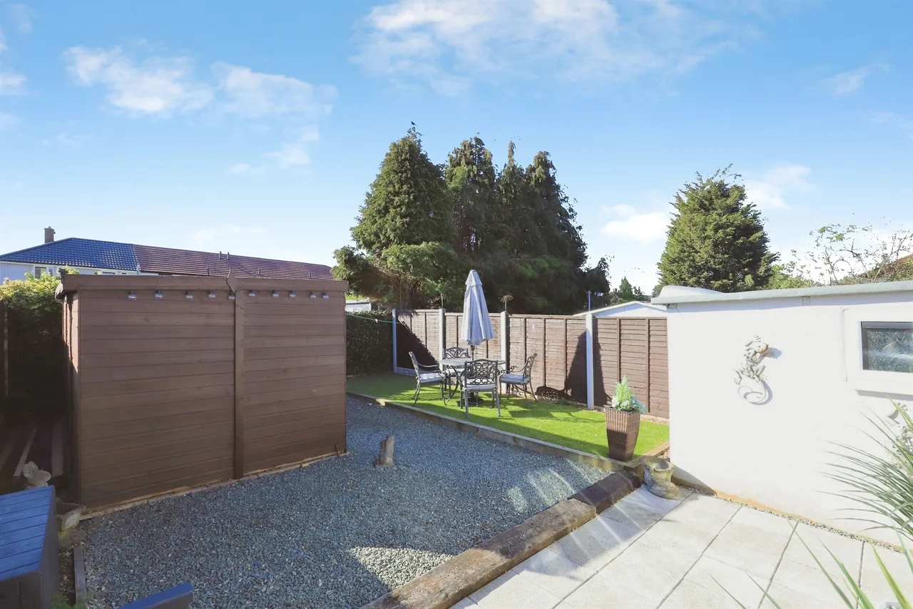 Mervyn Road, Bilston, WV14, photo 21