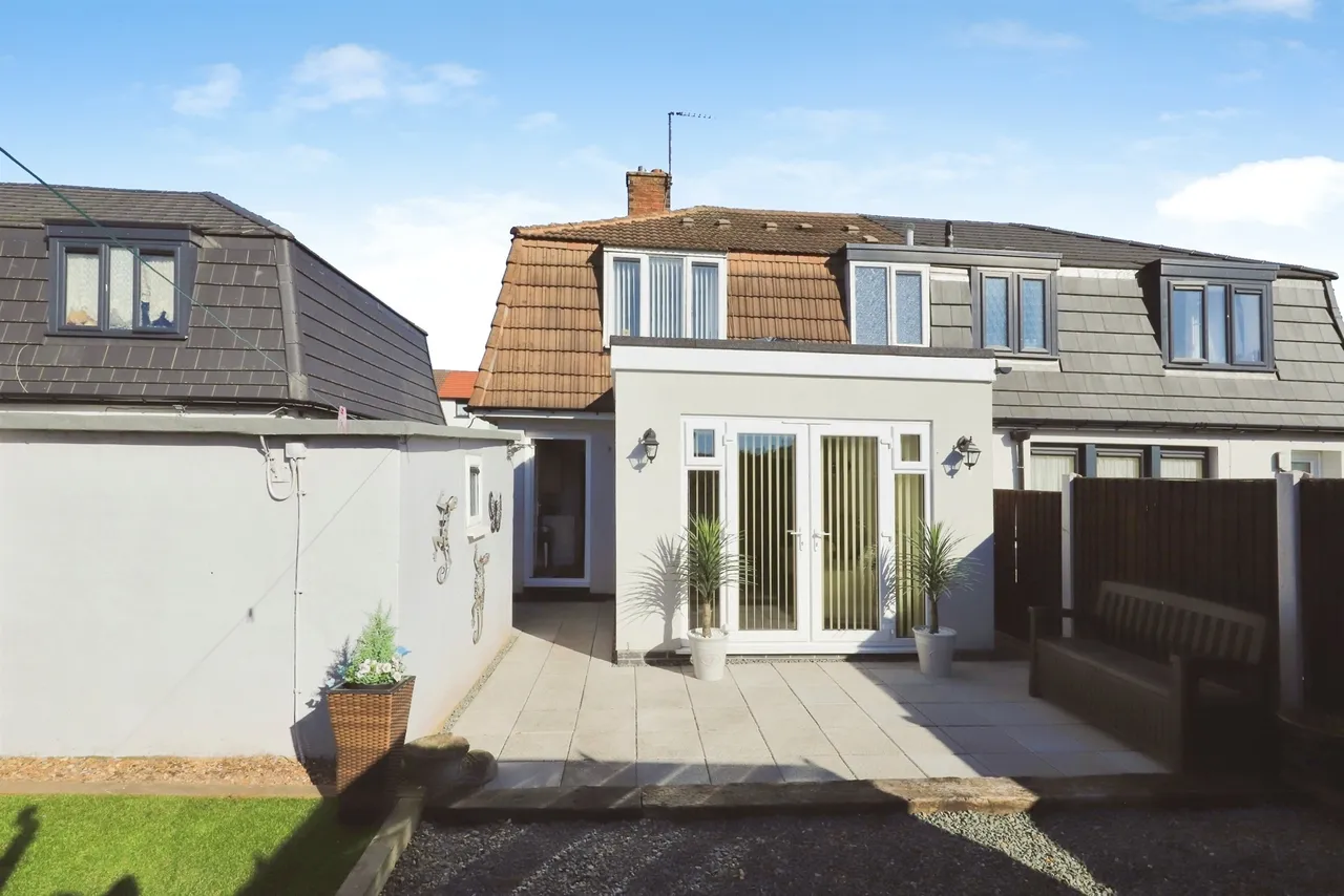 Mervyn Road, Bilston, WV14, photo 23