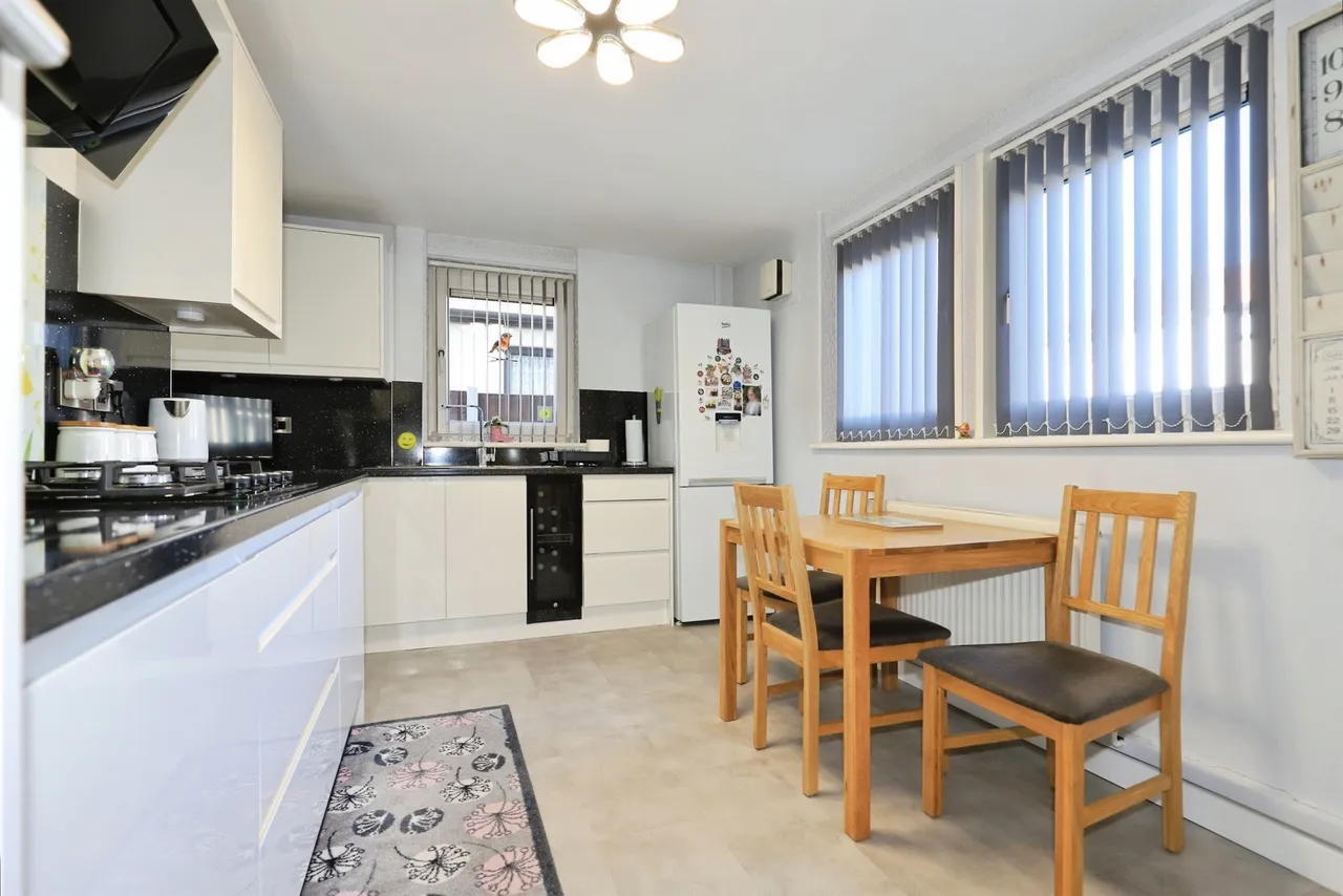 Mervyn Road, Bilston, WV14, photo 3