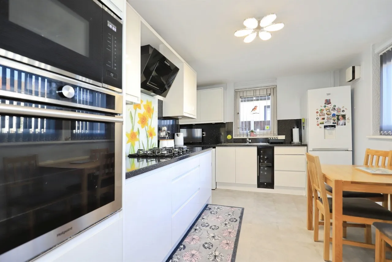 Mervyn Road, Bilston, WV14, photo 4