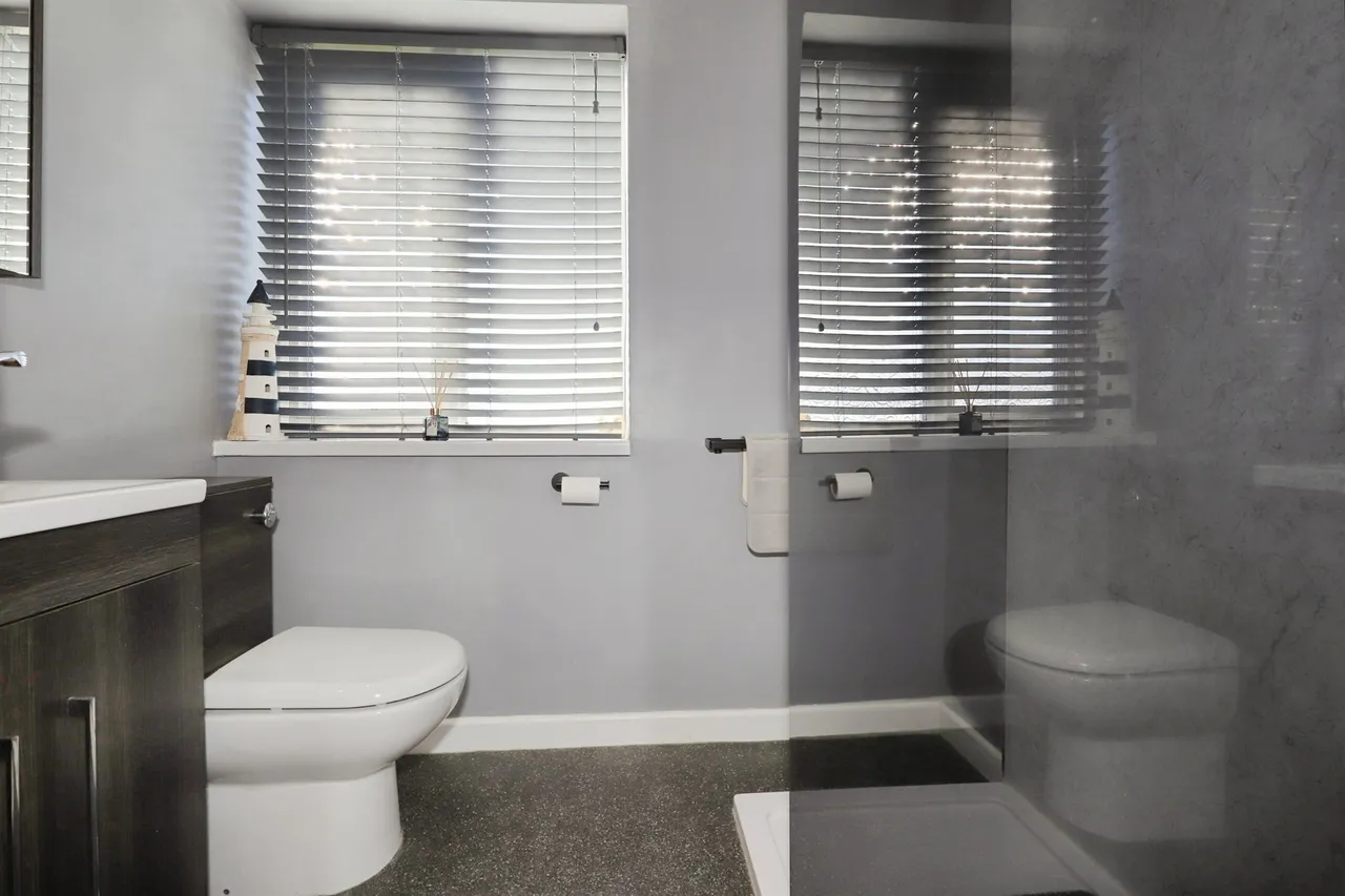 Mervyn Road, Bilston, WV14, photo 19