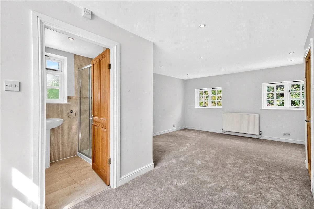 Red Lane, Burton Green, CV8, photo 6
