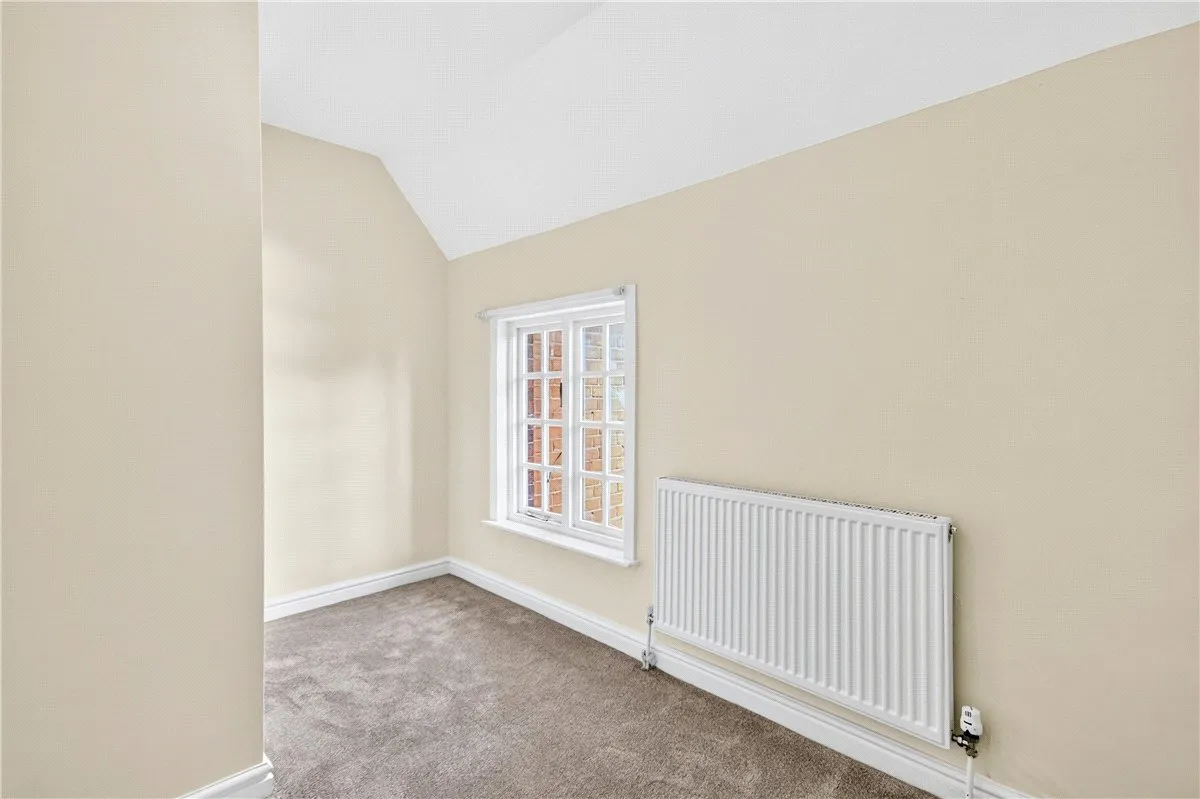 Red Lane, Burton Green, CV8, photo 12