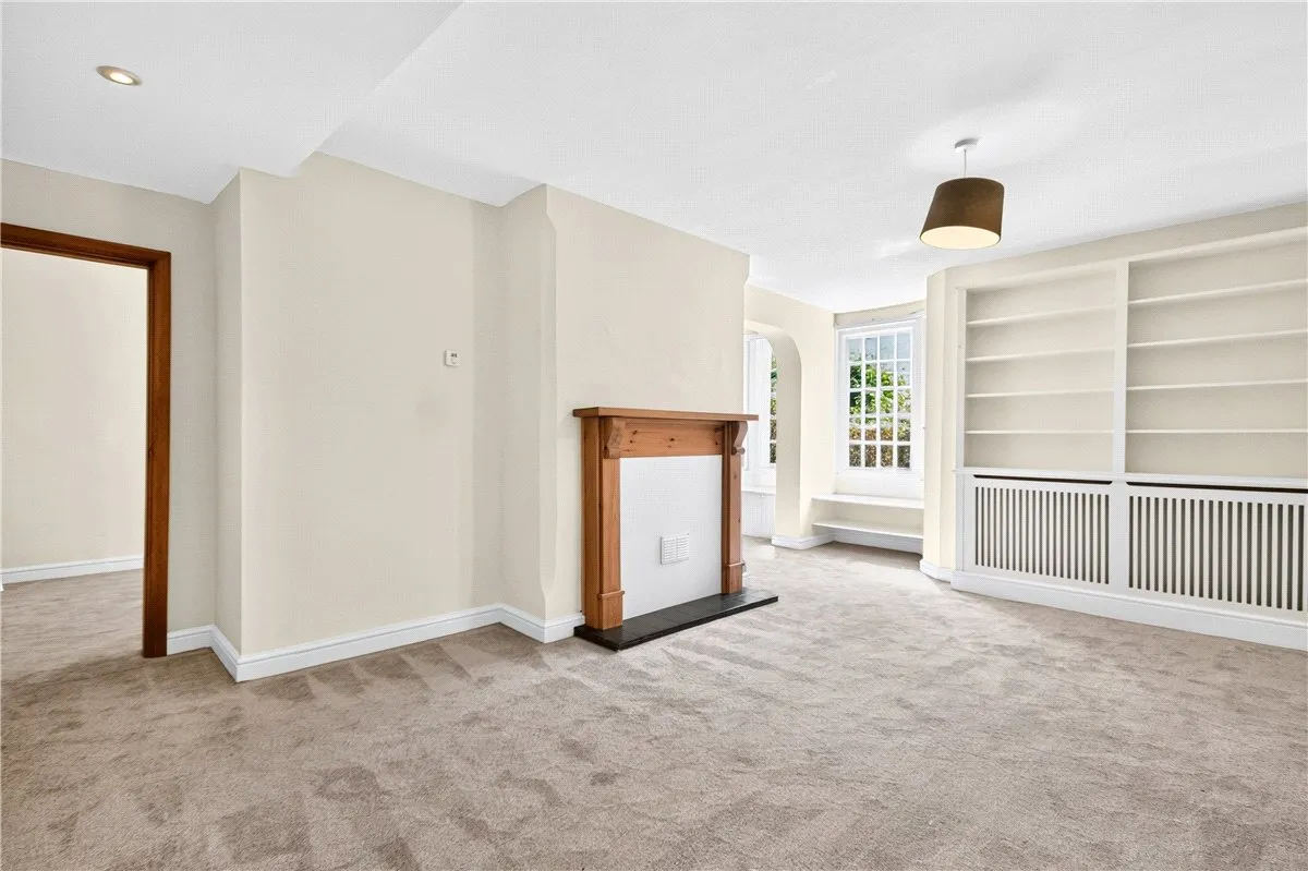 Red Lane, Burton Green, CV8, photo 4