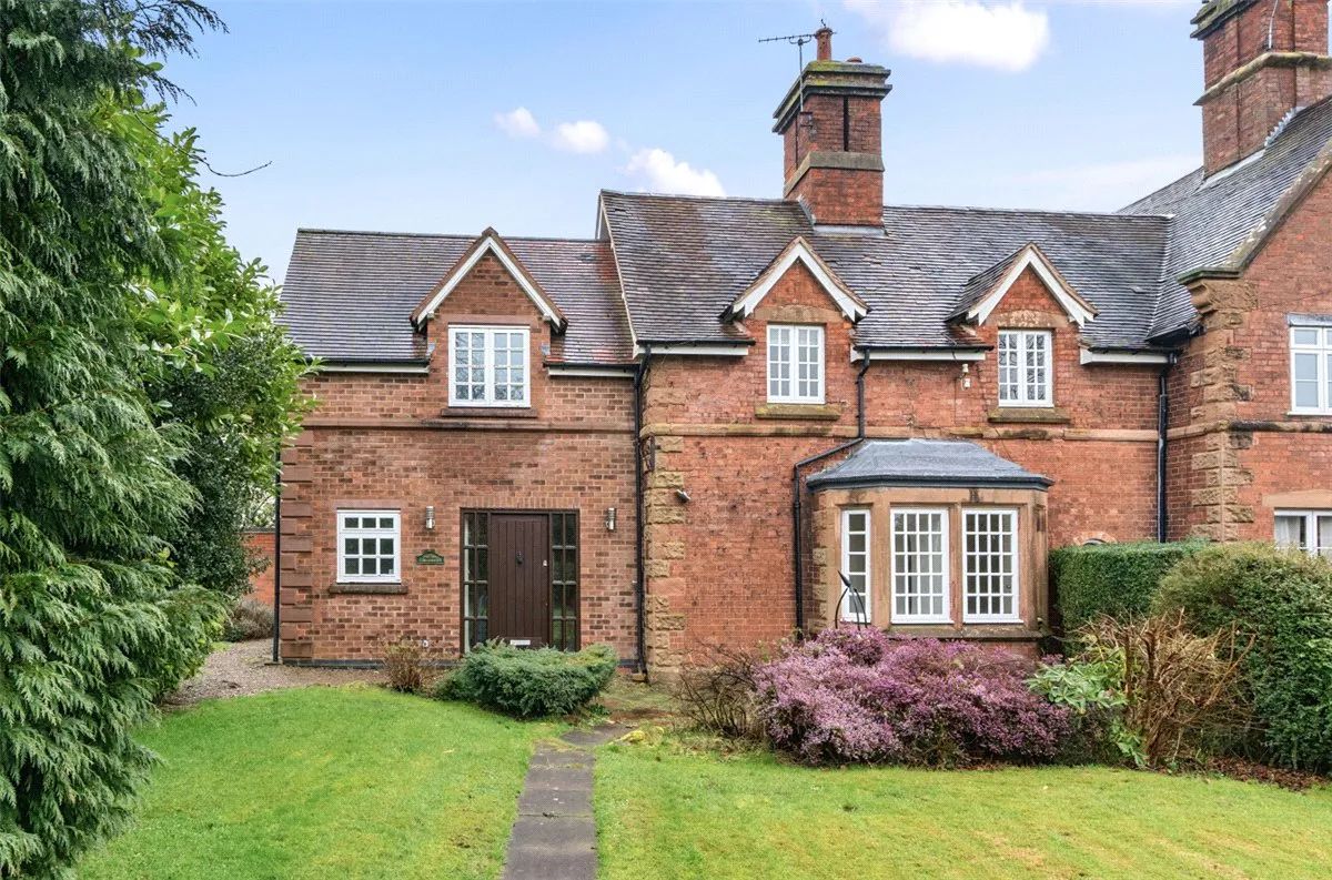 4 bed house to rent, Red Lane, Burton Green, CV8