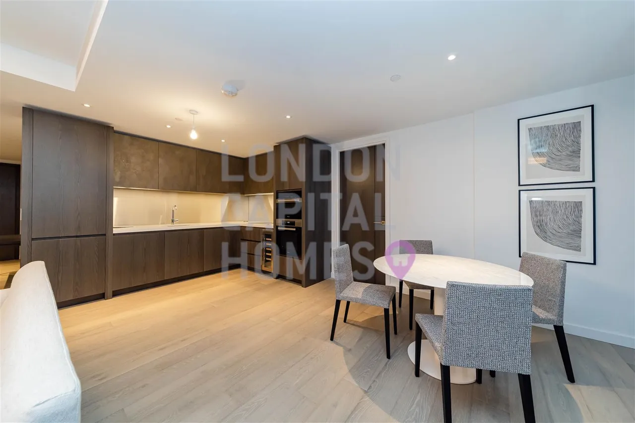 Carnation Way, London, photo 6
