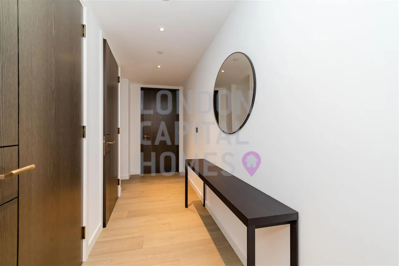 Carnation Way, London, photo 14
