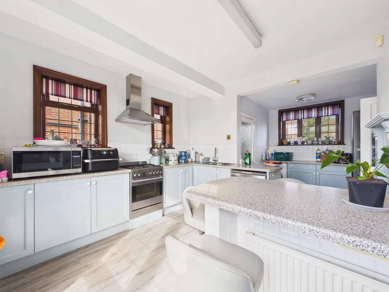 West Wycombe Road, High Wycombe, HP12, photo 6