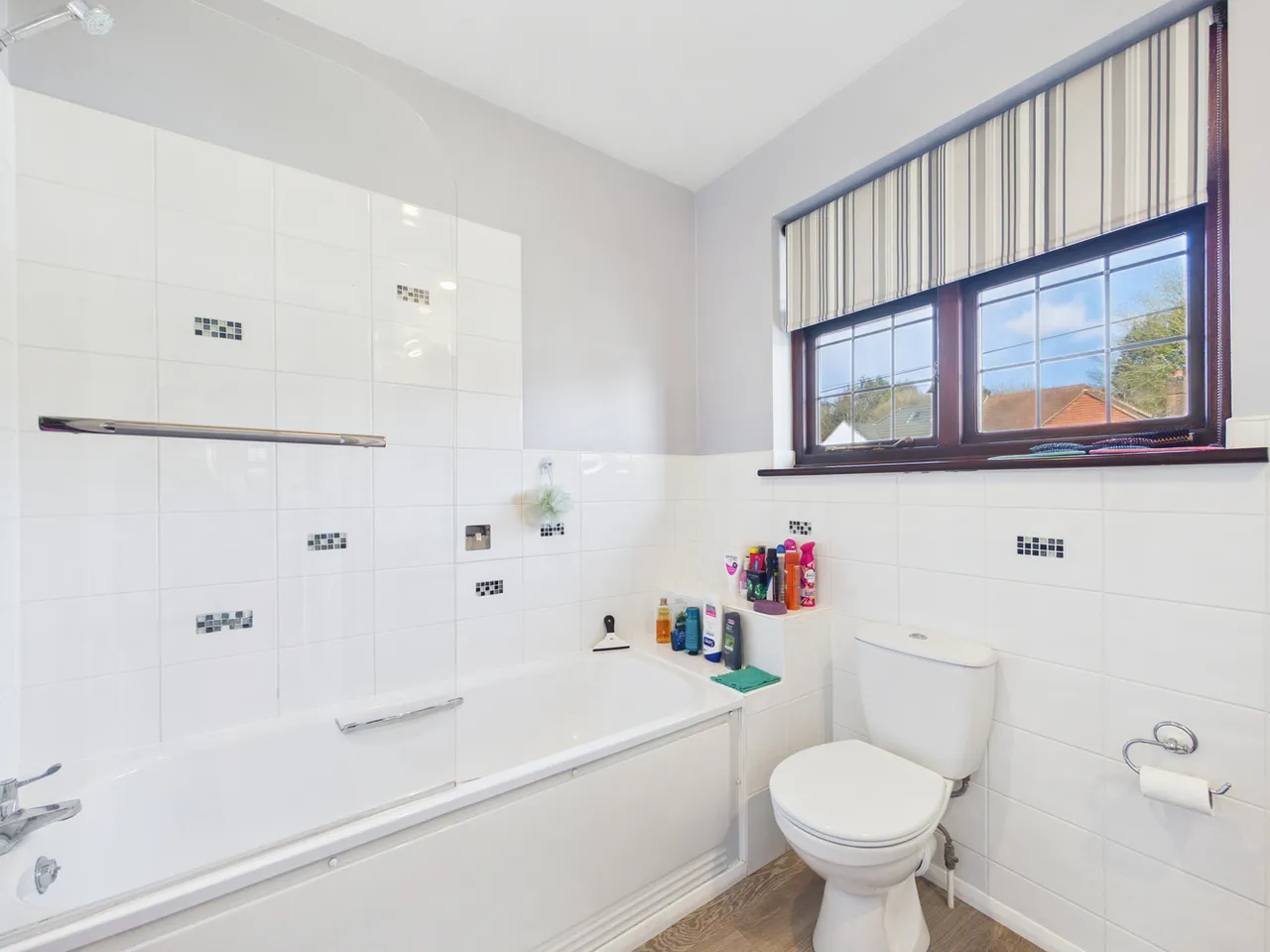 West Wycombe Road, High Wycombe, HP12, photo 10
