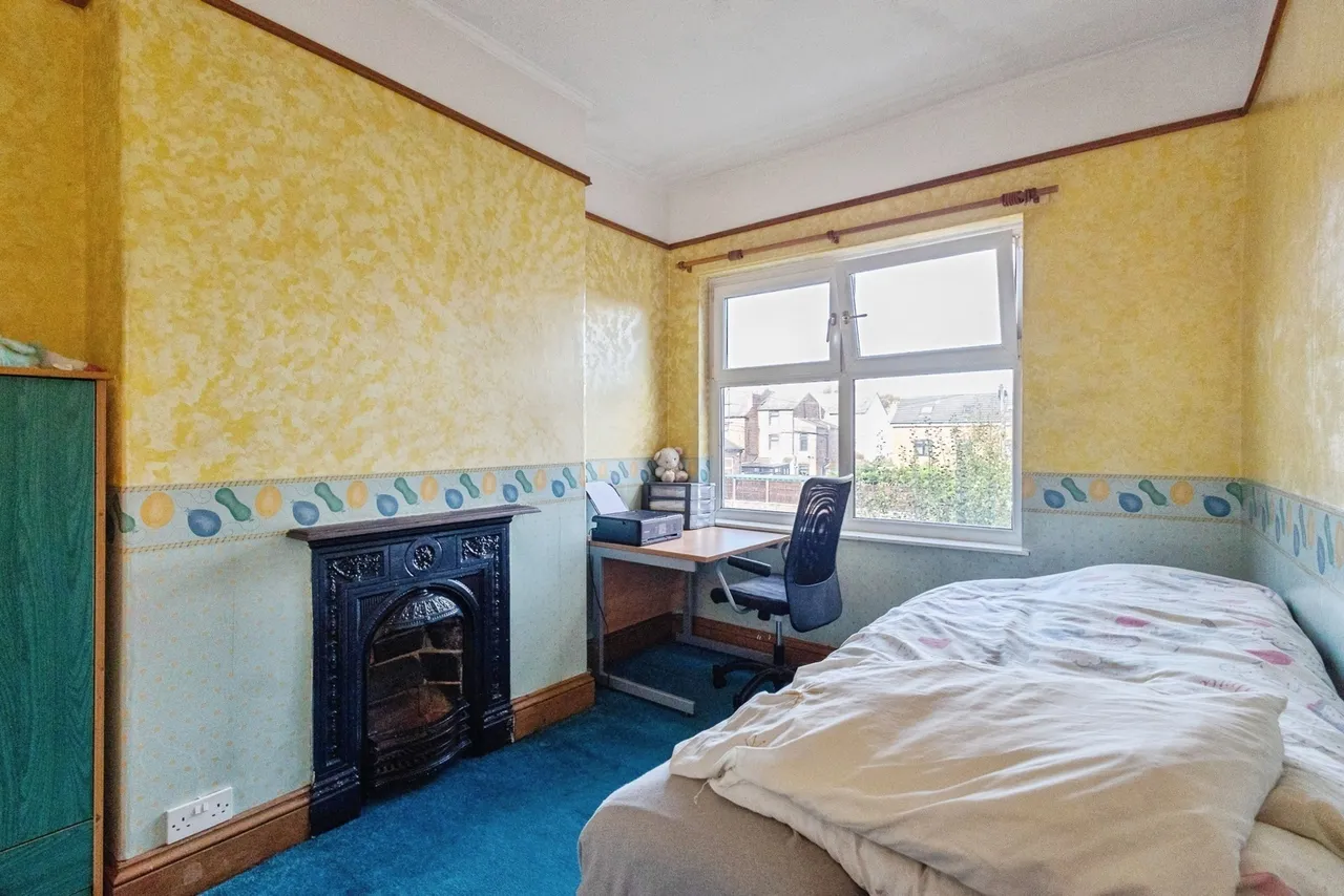 Howard Avenue, Stockport, SK4, photo 18