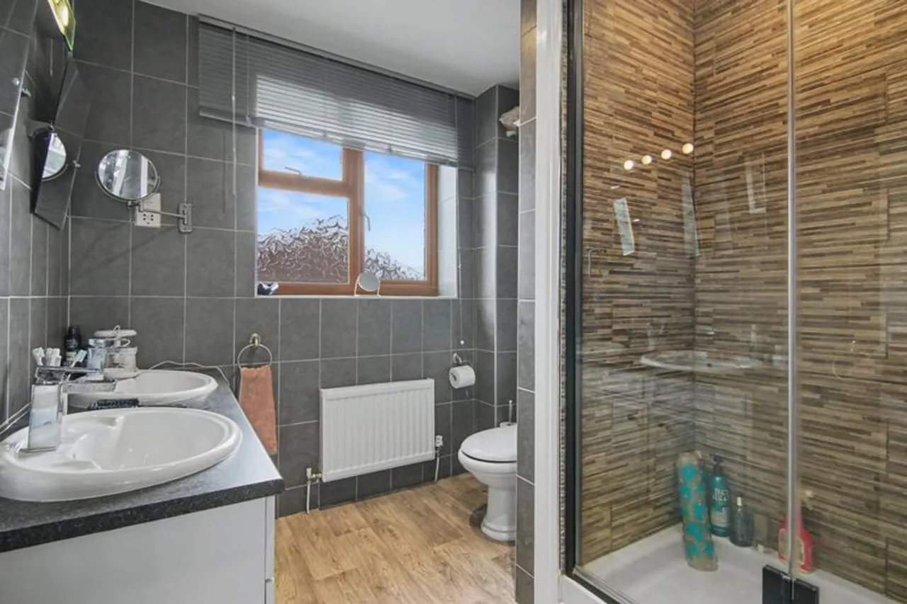 Eldersfield Grove, Solihull, B91, photo 15