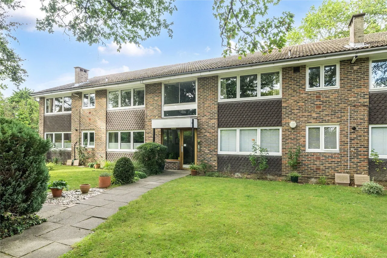 2 bed flat for sale — Shortlands Road, Bromley, BR2