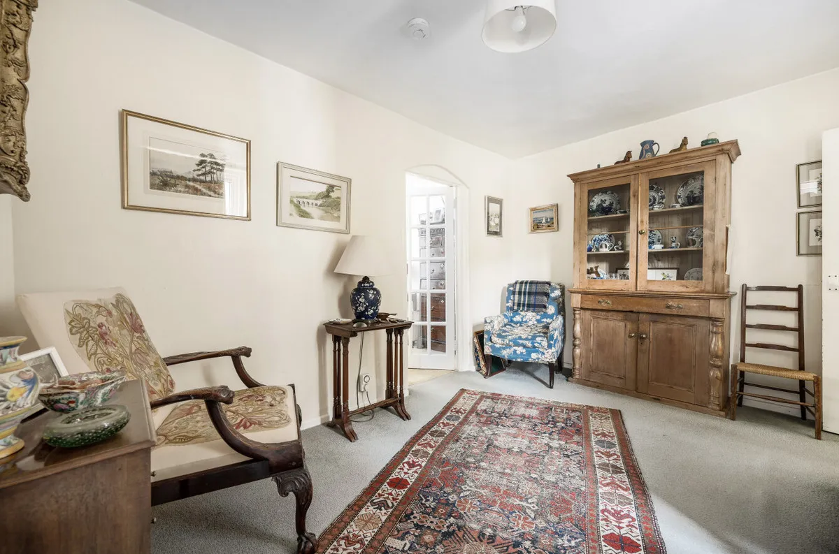 Pulborough, RH20 2AH, photo 2