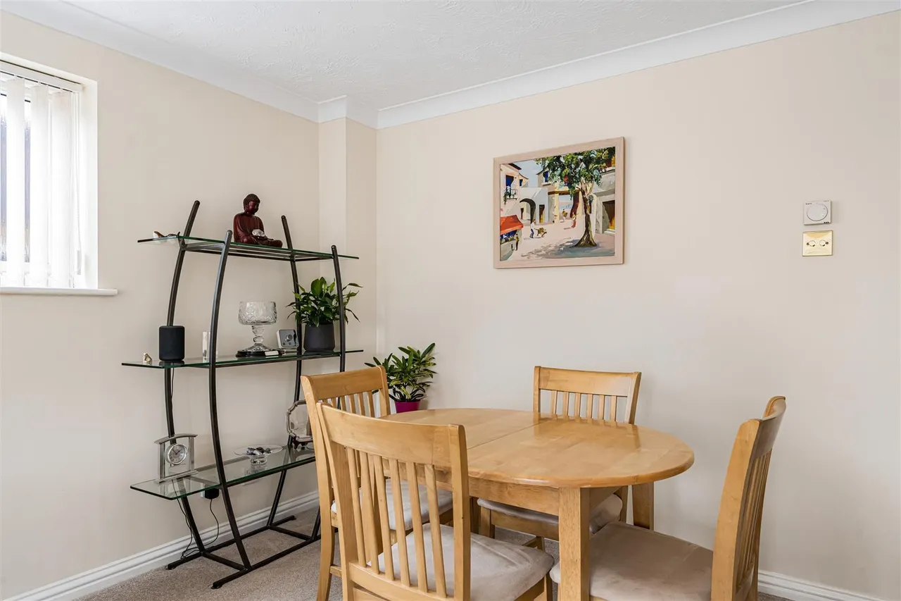 Gowings Green, Cippenham, photo 5