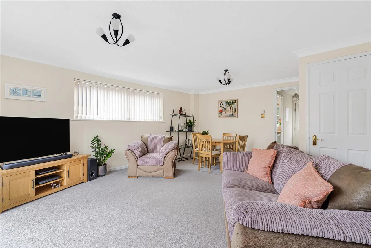 Gowings Green, Cippenham, photo 4