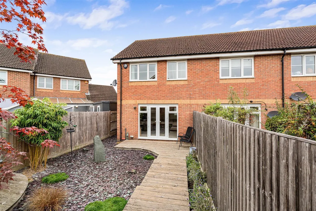 Gowings Green, Cippenham, photo 10