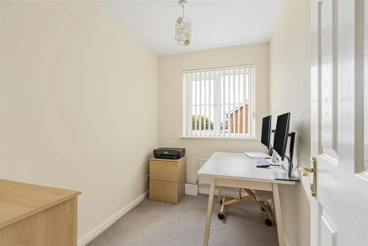 Gowings Green, Cippenham, photo 13