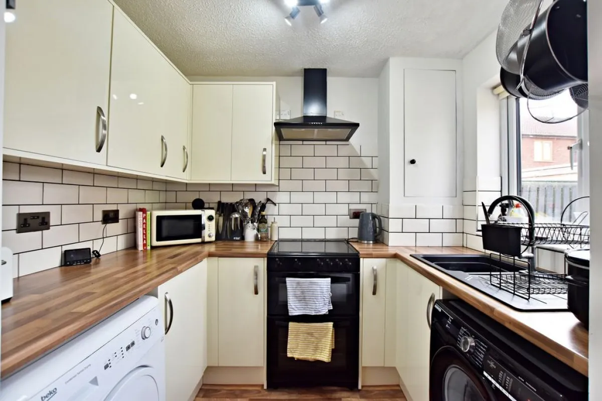Staffordshire Crescent, Doddington Park, photo 7