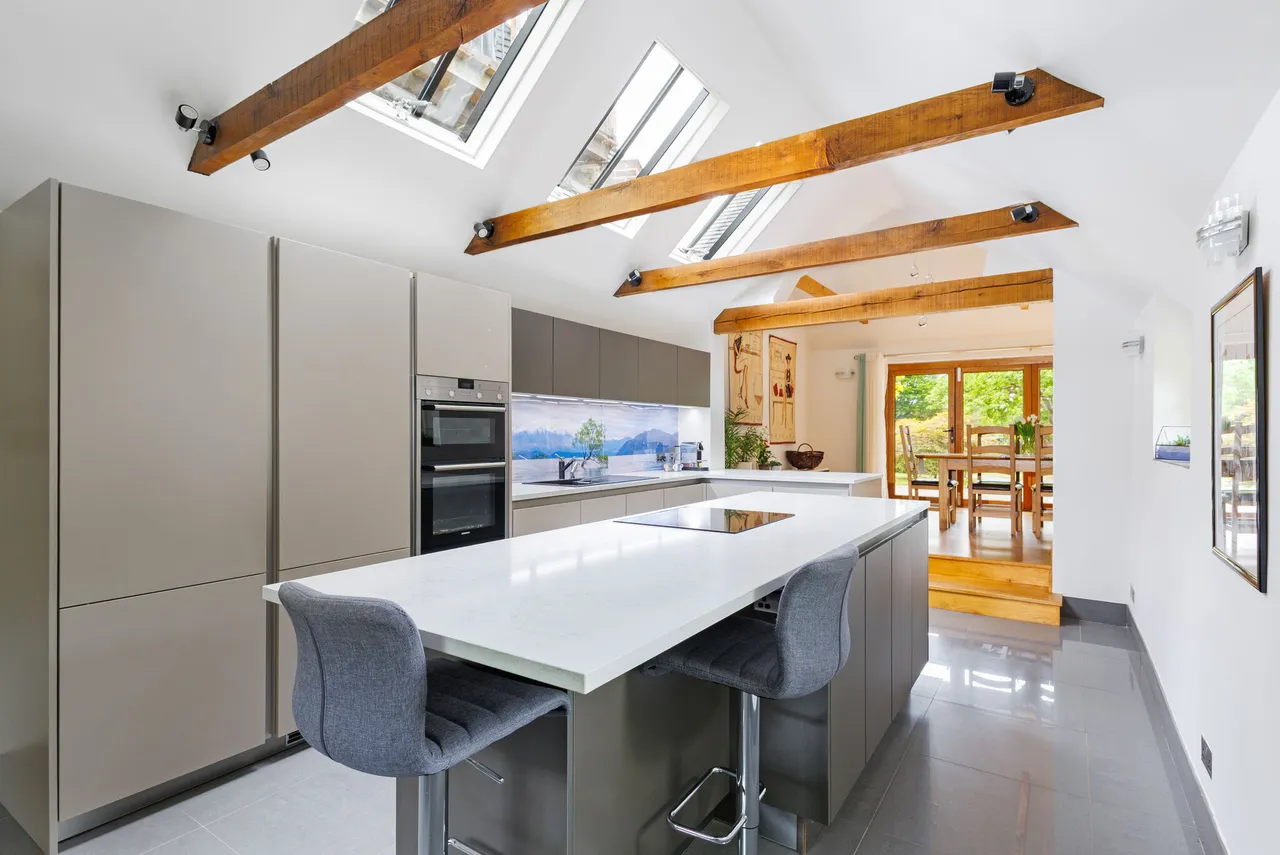 The Hollow, West Chiltington, RH20, photo 4